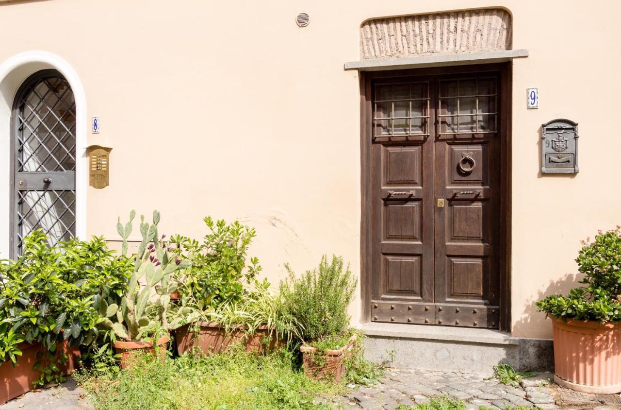 VII Coorte A Trastevere Roma Esterno foto